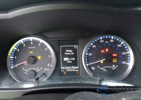 2018 Toyota Highlander Le Plus from USA, damaged, VIN 5TDZZRFH5JS279099